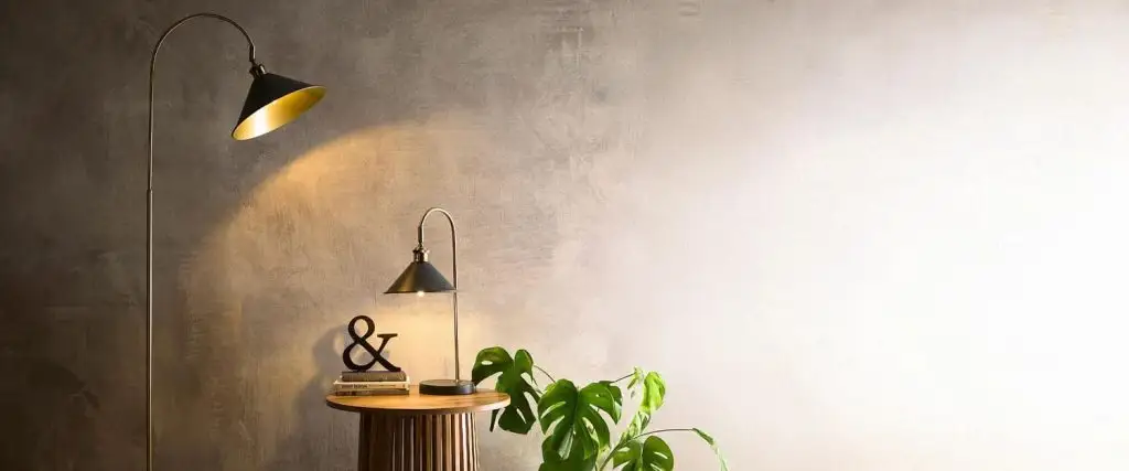 Lights and Linen website